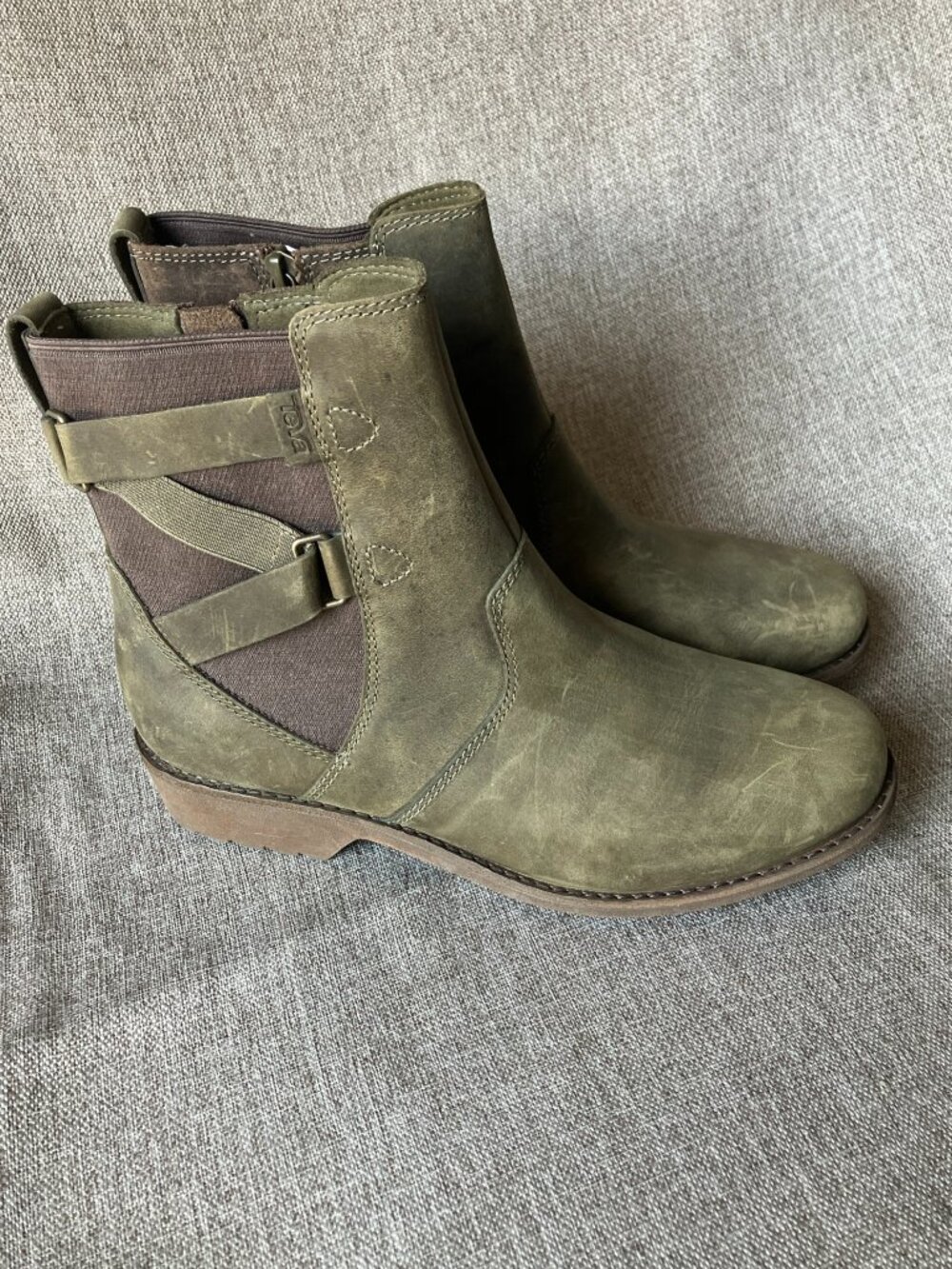 TEVA WOMEN ELLERY ANKLE WP DARK OLIVE WATERPROOF BOOT US 7.5 / UK 5.5 / EU 38.5